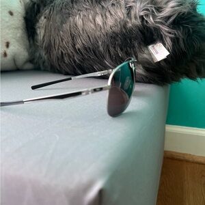 Never worn oakleys women , kept in case